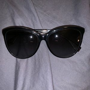 Used Fendi Sunglasses (Slightly Scratched)